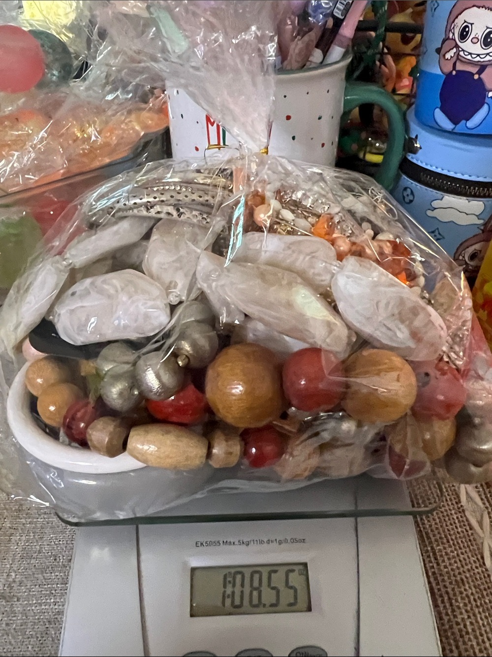 1 lb + jewelry Bundle
